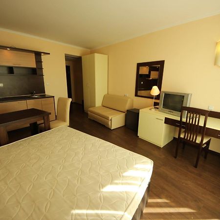 Menada Apartments In Grand Hotel 스베티 블라스 객실 사진
