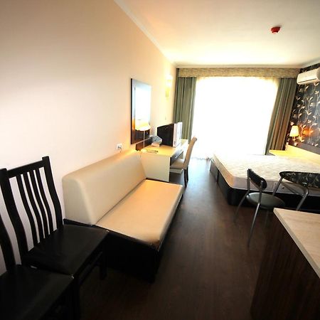 Menada Apartments In Grand Hotel 스베티 블라스 객실 사진